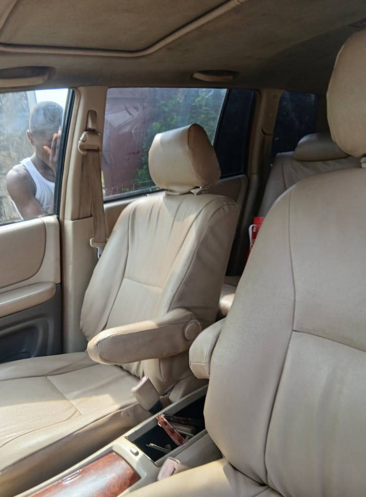 A picture of TOYOTA HIGHLANDER 2007 08034647768