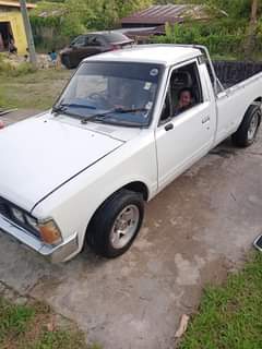 nissan 720