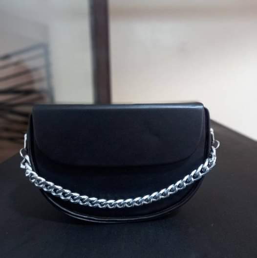 A picture of Offer Original Handbags at 30k each