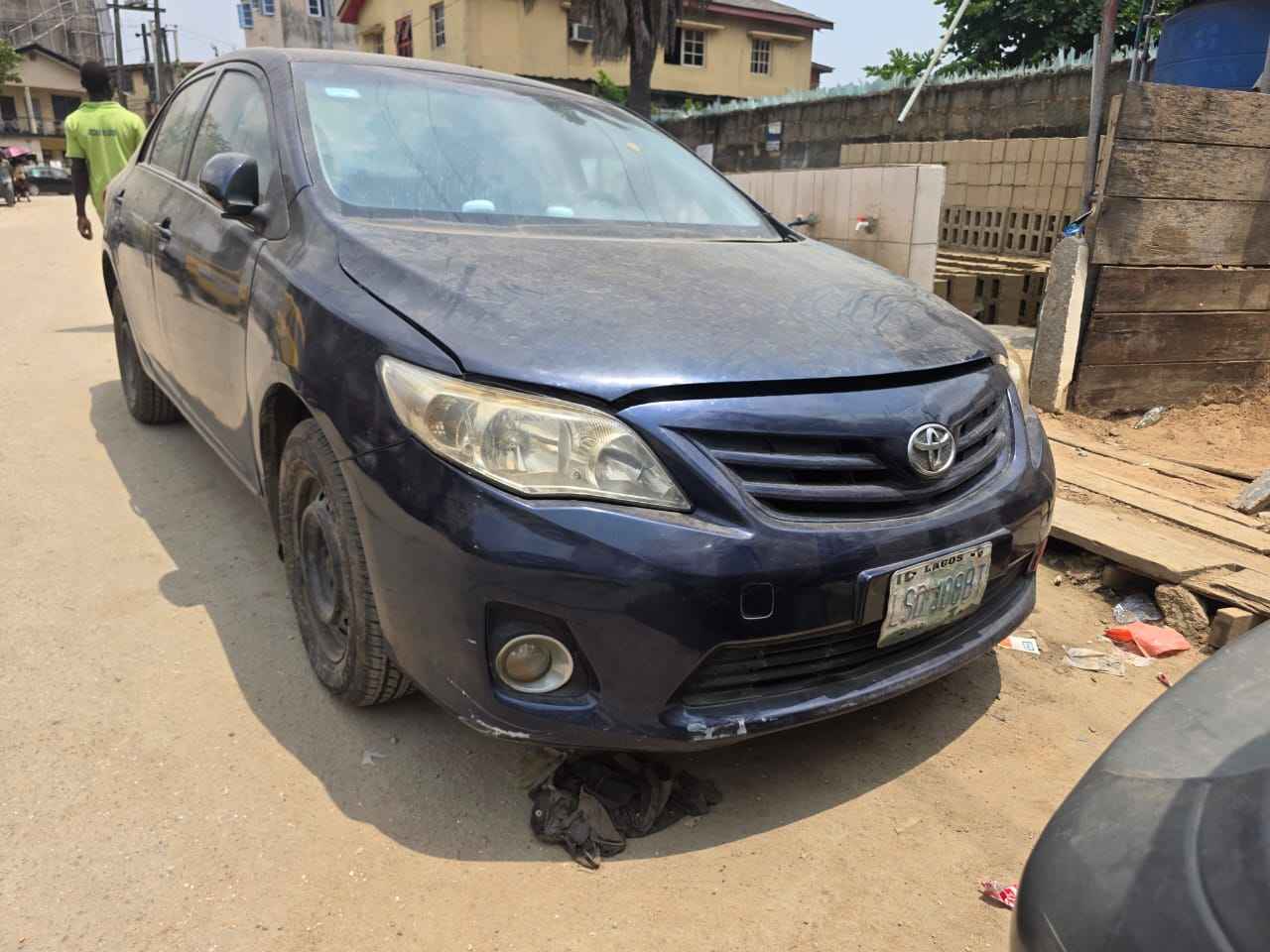 A picture of Awoof Awoof Awoof Dealers Deal Registered Toyota Corolla 2012 model