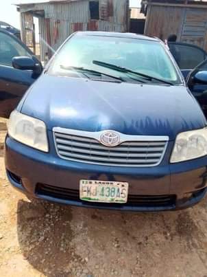 A picture of 2006 Toyota Corolla Bank model 4