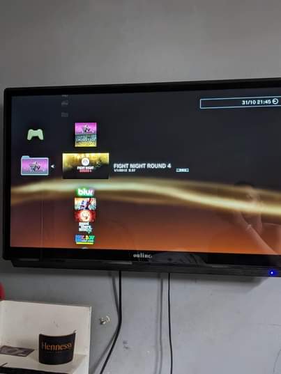 A picture of pes 3 slim padi mbili ina game 9 bei 230k