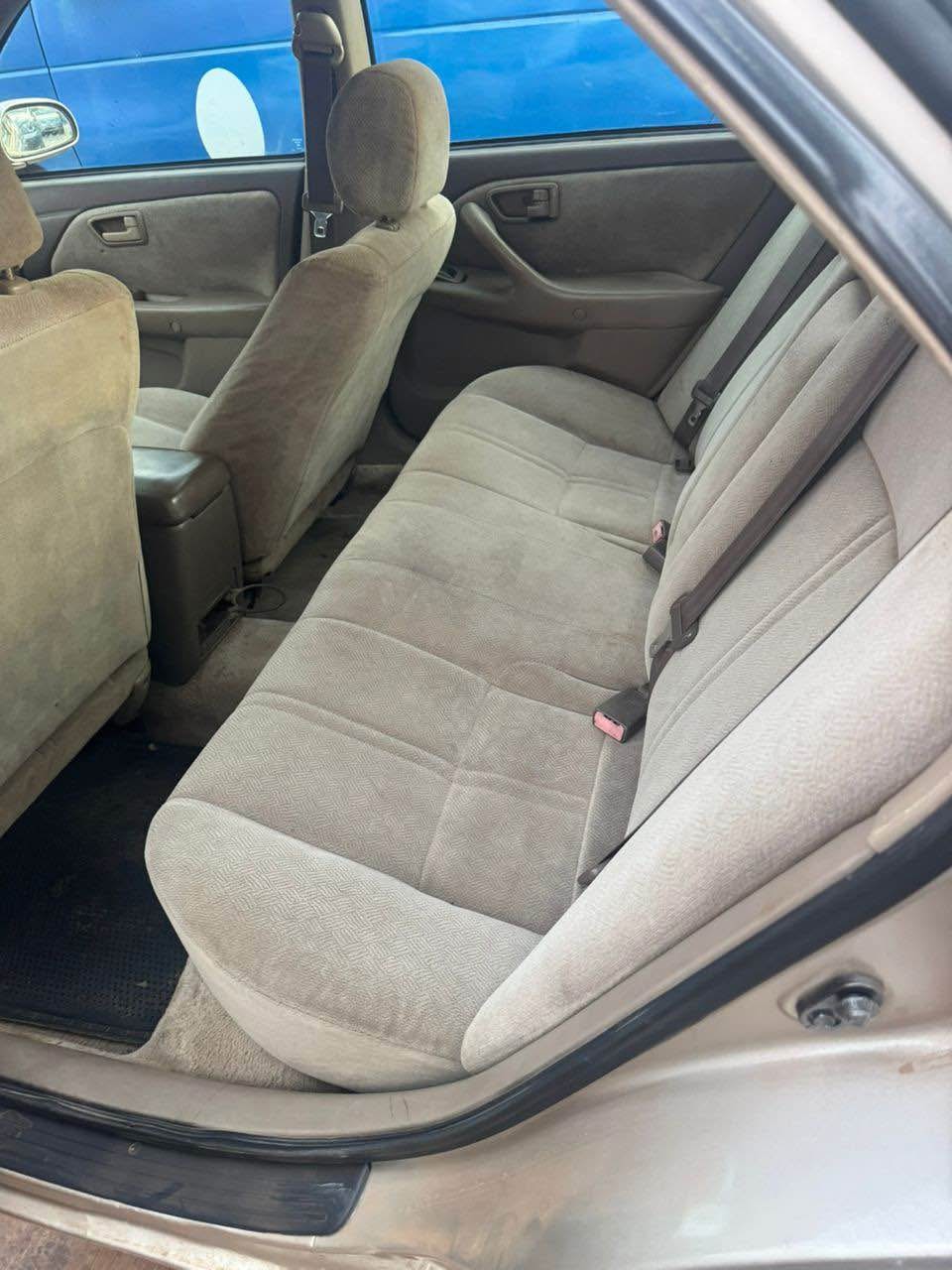 A picture of Toyota Camry 2000 Tiny Light