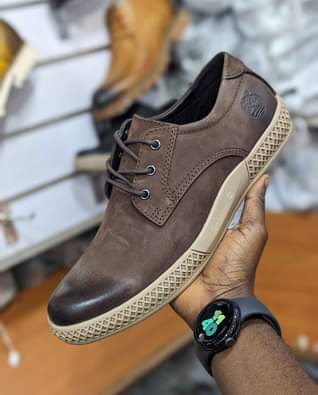 A picture of Casual shoes