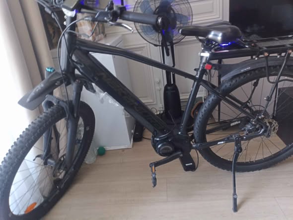 A picture of Electric bicycle