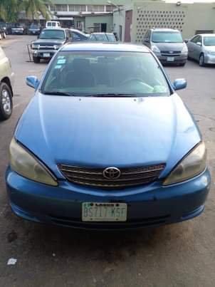 A picture of 2003 Toyota Camry