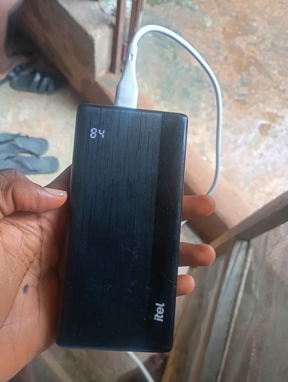 A picture of Itel Power bank . 20 000 mah