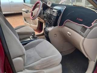 A picture of Toyota Sienna 2005 Register