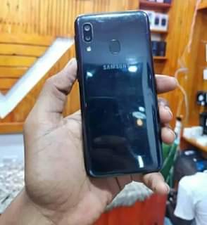 samsung a20