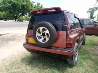 A picture of SUZUKI ESCUDO MANUAL GEAR TSH 3 800 000 CALL 0712973480