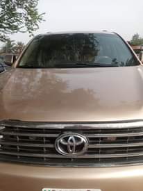 A picture of Toyota Highlander jeep
