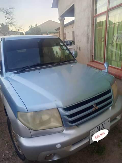 used mitsubishi pajero