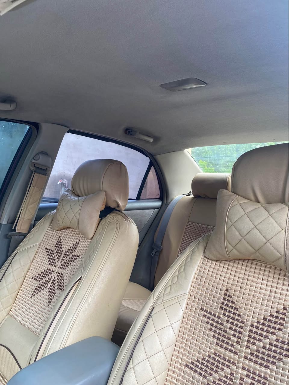 A picture of 04 Toyota Corolla