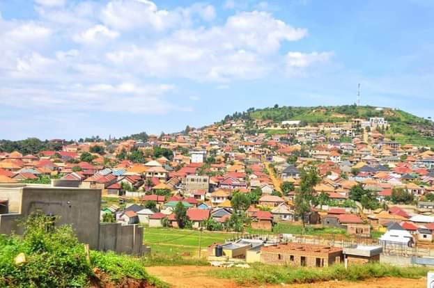 houses nansana