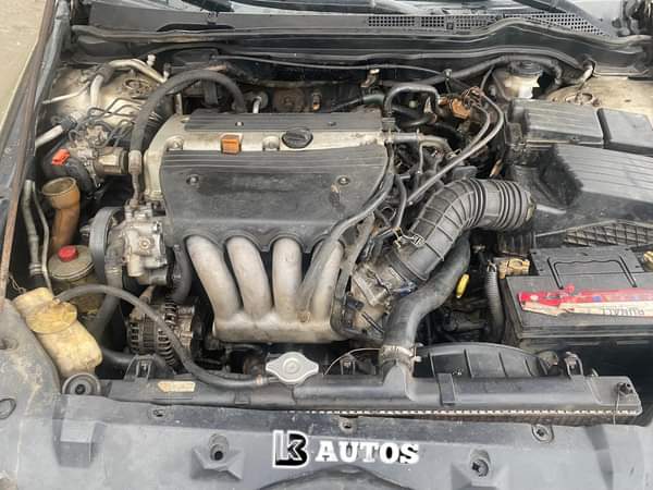A picture of KB AUTOs Honda EOD end of discussion Year 2004 model