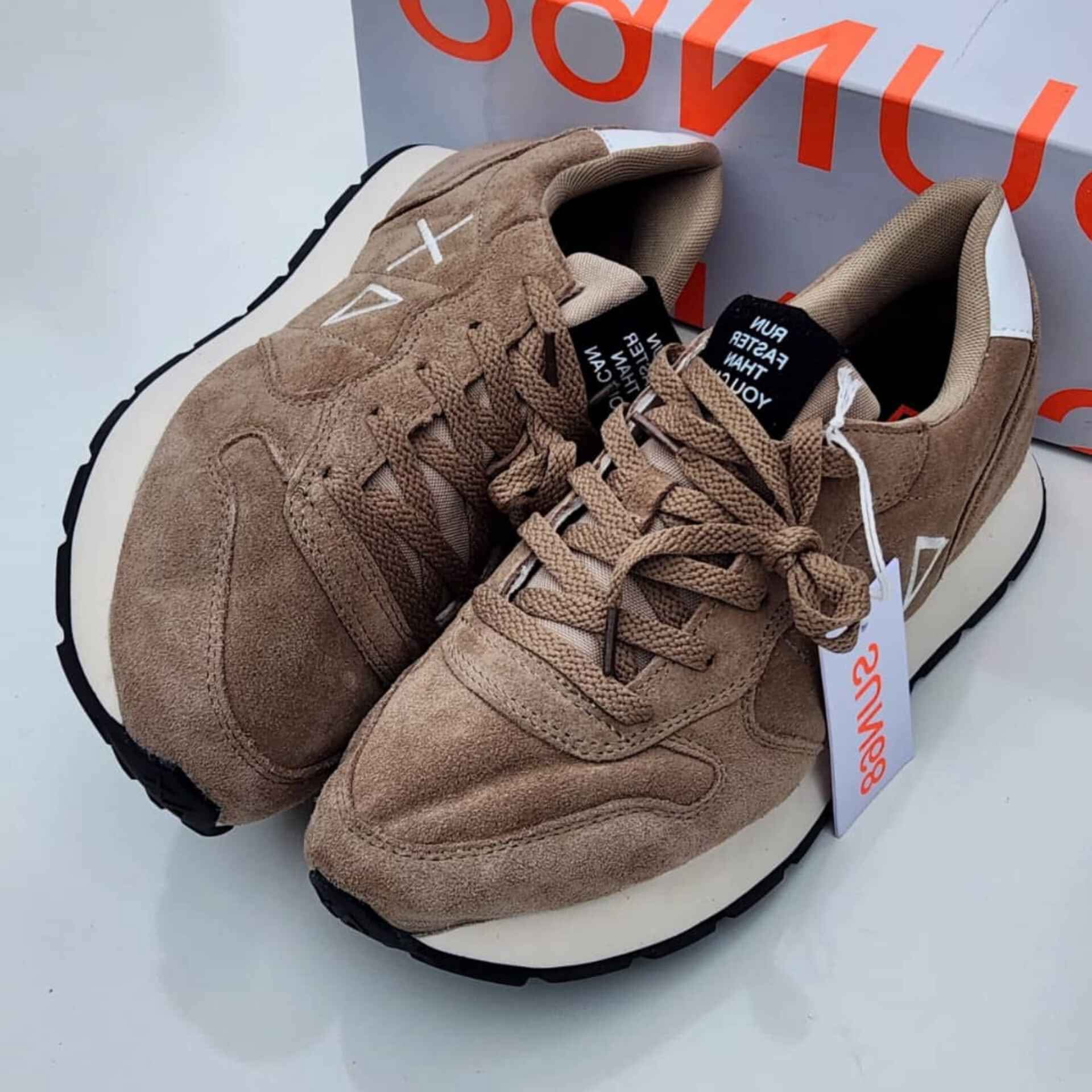 A picture of Men s sneakers Available in sizes 40 46 Payment validates