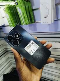 A picture of Tecno spark 20 128GB