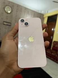 A picture of Iphone 13