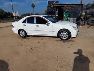 classifieds/cars mercedes