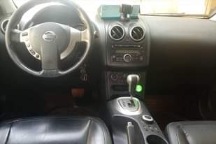 A picture of Clean Nigerian Used Grey Nissan Qashqai 2013