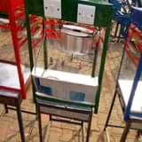 A picture of Pop corn machines 0704857923