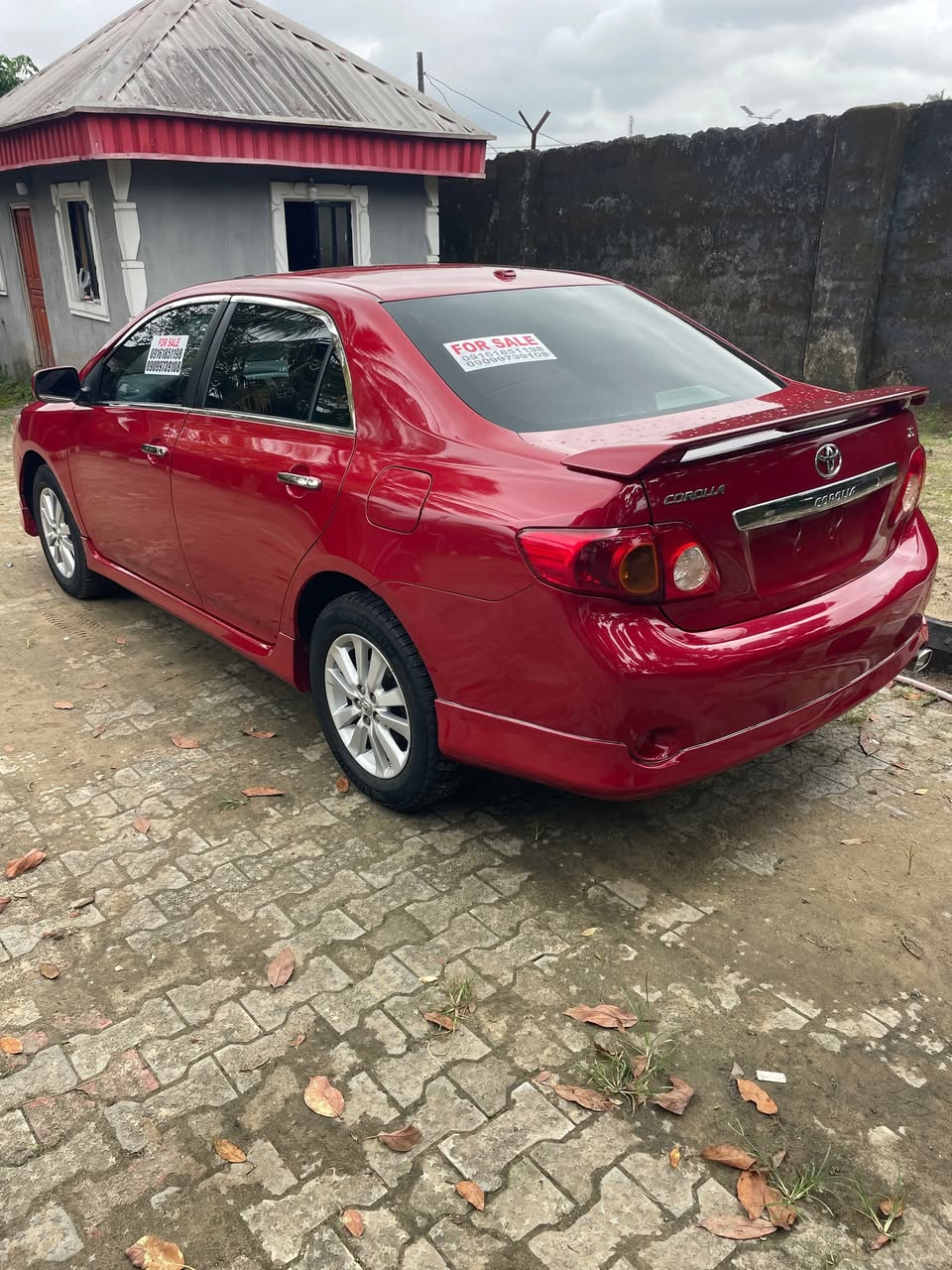 A picture of 2010 Toyota corolla