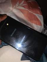 A picture of Samsung j4 