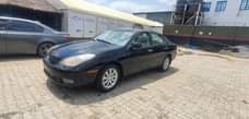 A picture of 2003 2004 es300