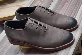 A picture of Clarks lether shoes