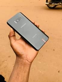 A picture of Samsung galaxy S8plus