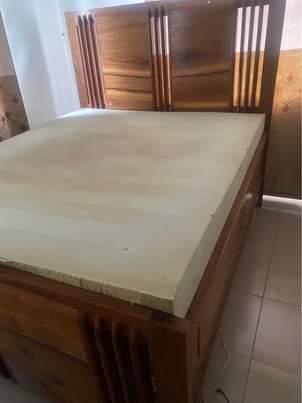 A picture of Bed