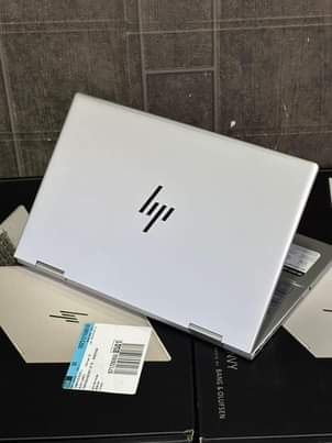 A picture of HP ELITEBOOK 1030 x360