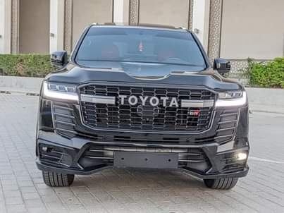A picture of  GOOD DEAL Extremely clean 20142024 Land Cruiser GR Edition