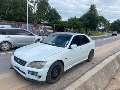 used toyota altezza
