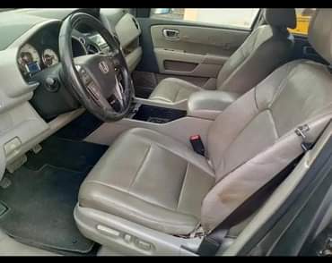 A picture of Honda pilot 2009 Model First body Engine gear and AC