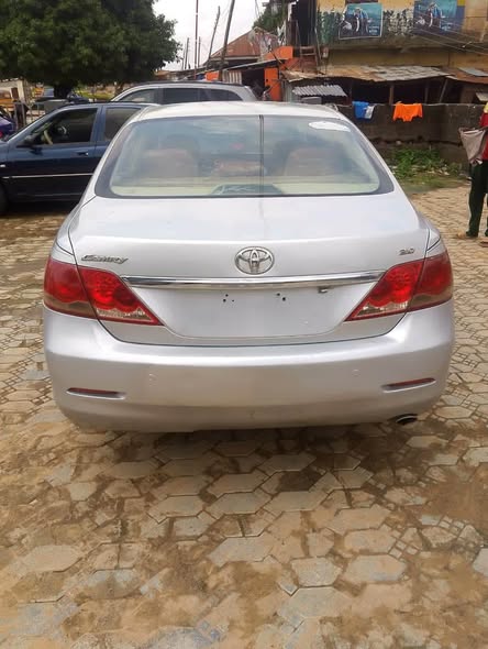 A picture of Toyota Camry muzzle 08