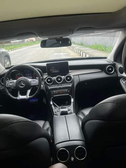A picture of MERCEDES BENZ C300 2015