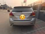 A picture of 2013 model fullest option Venza