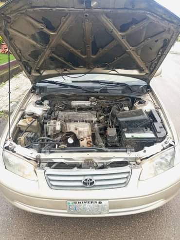 A picture of Toyota Camry pencil light for sale Very clean Body and