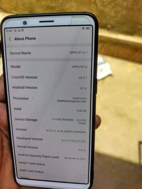A picture of Oppo r11s on sale