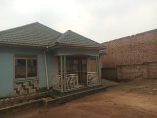 A picture of 90m Quick sale 90m busubuzi price House located at kawempe