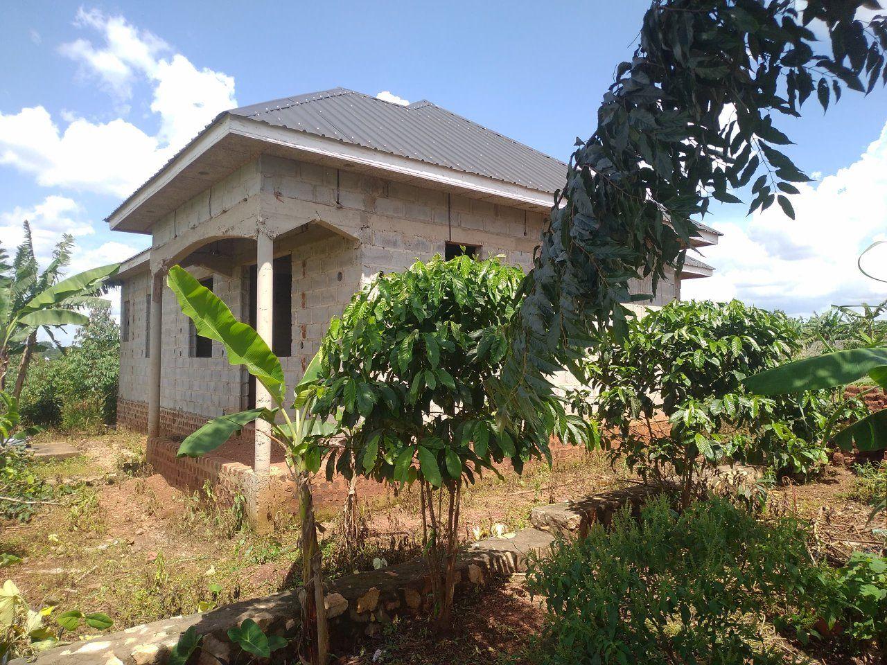 A picture of Semi finished house