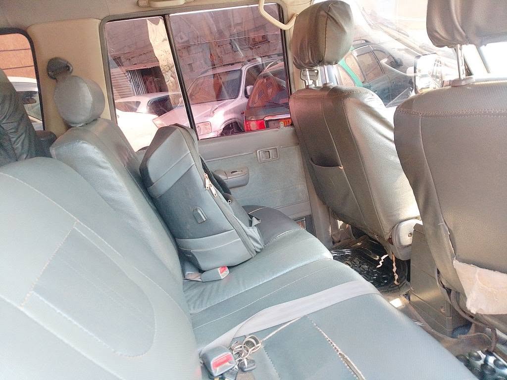 A picture of Prado 25 millions automatic CALL 0786 92 82 59 LOCATED