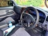 A picture of Toyota hilux Automatic transmission Year 2003 Km 92349 Engine 3rz