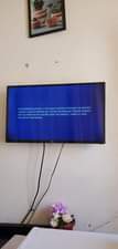 A picture of 32 inches free to air tv