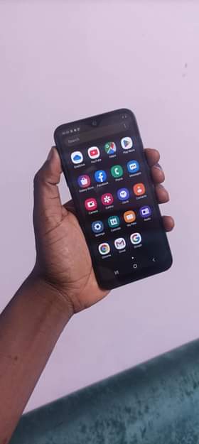 A picture of SAMSUNG A01
