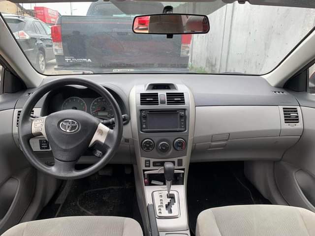 A picture of Toyota Corolla 2013 TOKS