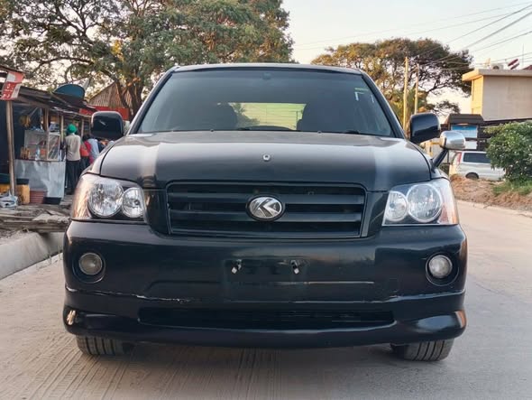 A picture of TOYOTA KLUGER0767058883