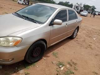 A picture of 2006 Corolla with everything working perfectly going for just 3