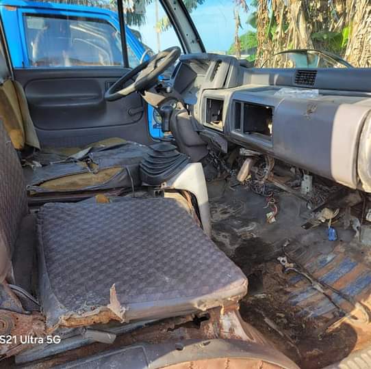 A picture of MITSUBISHI CANSTER PURE WATER TRUCK.....ALMOST TOKUNBO